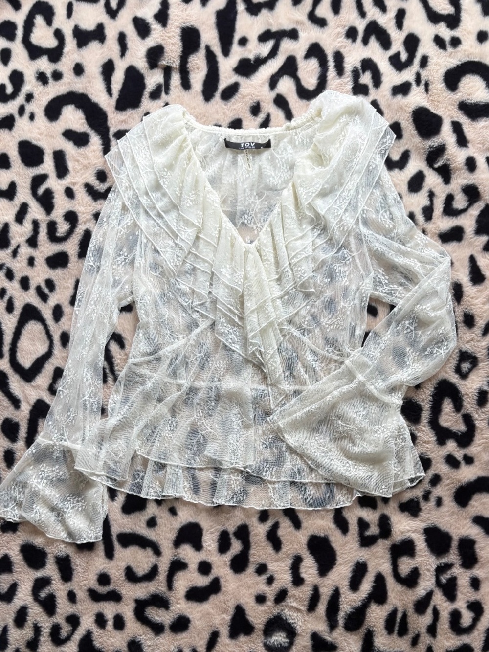 White Lace Blouse | TOV